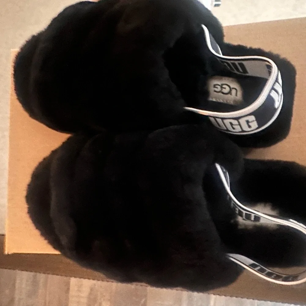 UGG Girls Youth Black Plush Slingback Slippers